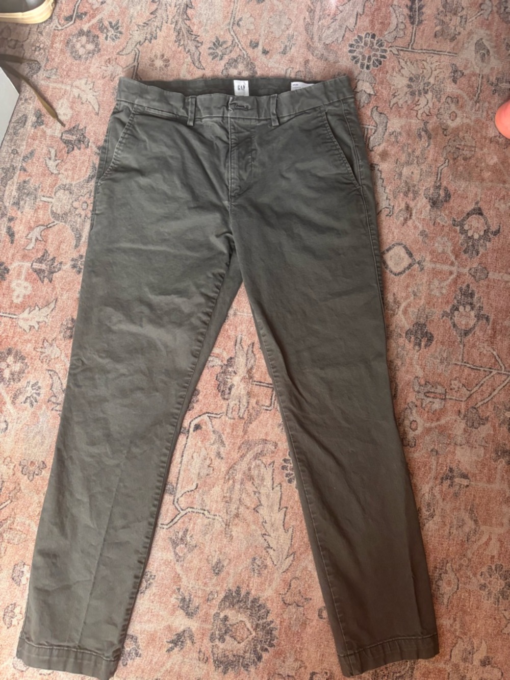 GAP Men's Olive Chino Pants - Dark Olive Green